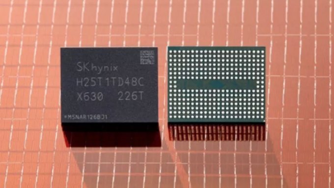 Корейци създадоха първия 3D NAND чип с 300 слоя