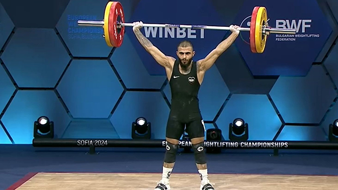 Ангел Русев спечели златен медал на Европейското първенство по вдигане на тежести