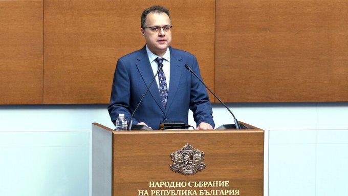 Стоян Михалев се закле като депутат на мястото на Христо Иванов