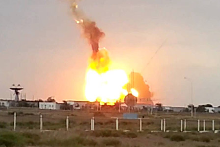 Ракета на НАСА се взриви при изстрелване