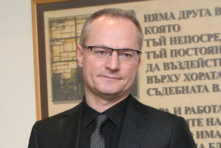 Съюзът на съдиите поиска Плевнелиев да не подписва указ за Панов