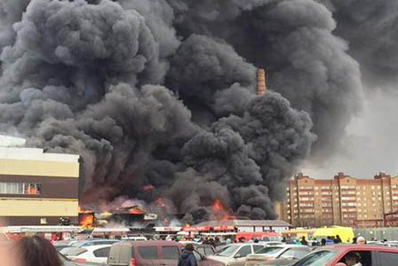 Десет души са загинали при рухването на мол в Казан