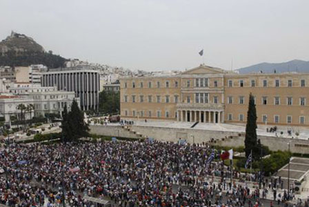 Гърция е блокирана от нова обща стачка