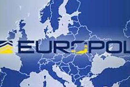 Европол провежда операция срещу измамите с банкови карти 