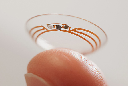 Google разработва умни контактни лещи за диабетици