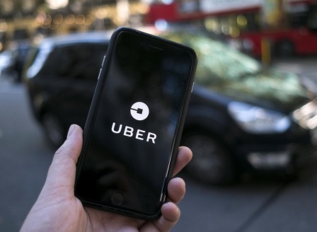 Лицензът на Uber в Лондон бе продължен с 15 месеца