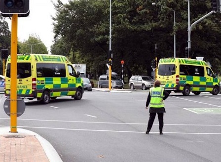 Близо 50 са жертвите при стрелбата в две джамии в Нова Зеландия
